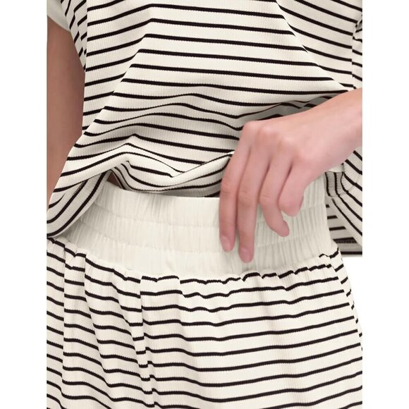 Women White Stripe Knit Lounge Set,Two Piece Set Matching Set Shorts Sleepwear - Picture 5 of 6